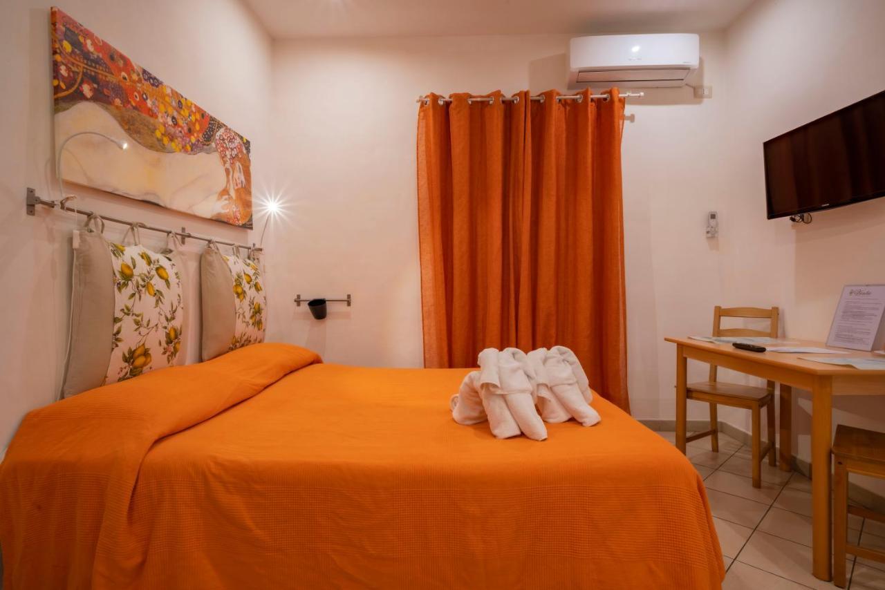 Vesta-Apartments คาตาเนีย ภายนอก รูปภาพ